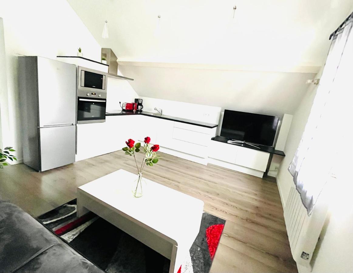 Apartment Le Red Loft A 5min Du Centre-ville Avec Parking Privatif Gratuit